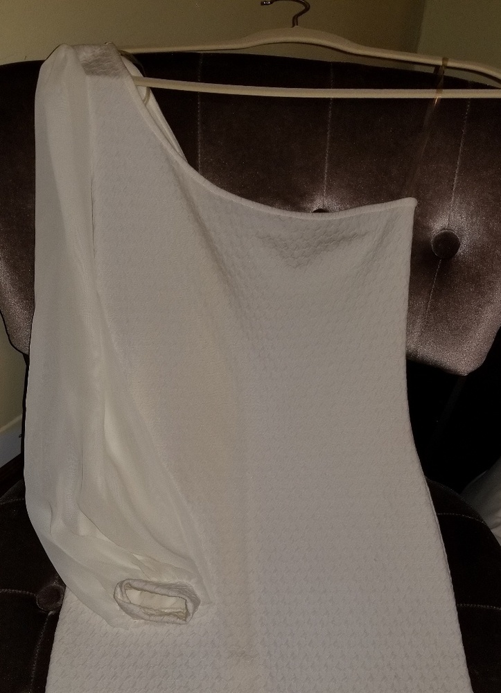 One shoulder dress